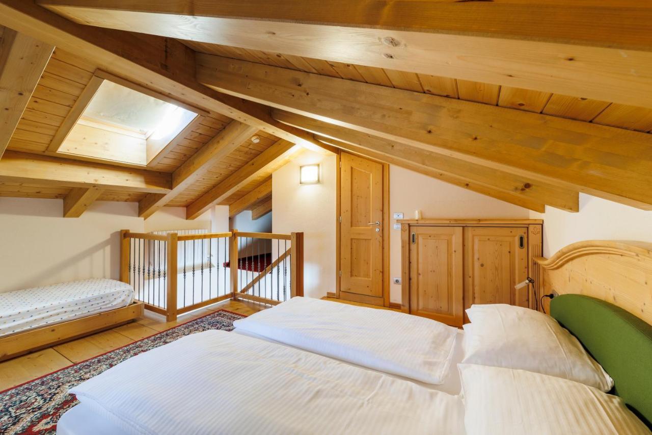 Hotel Miravalle Isolaccia Kültér fotó