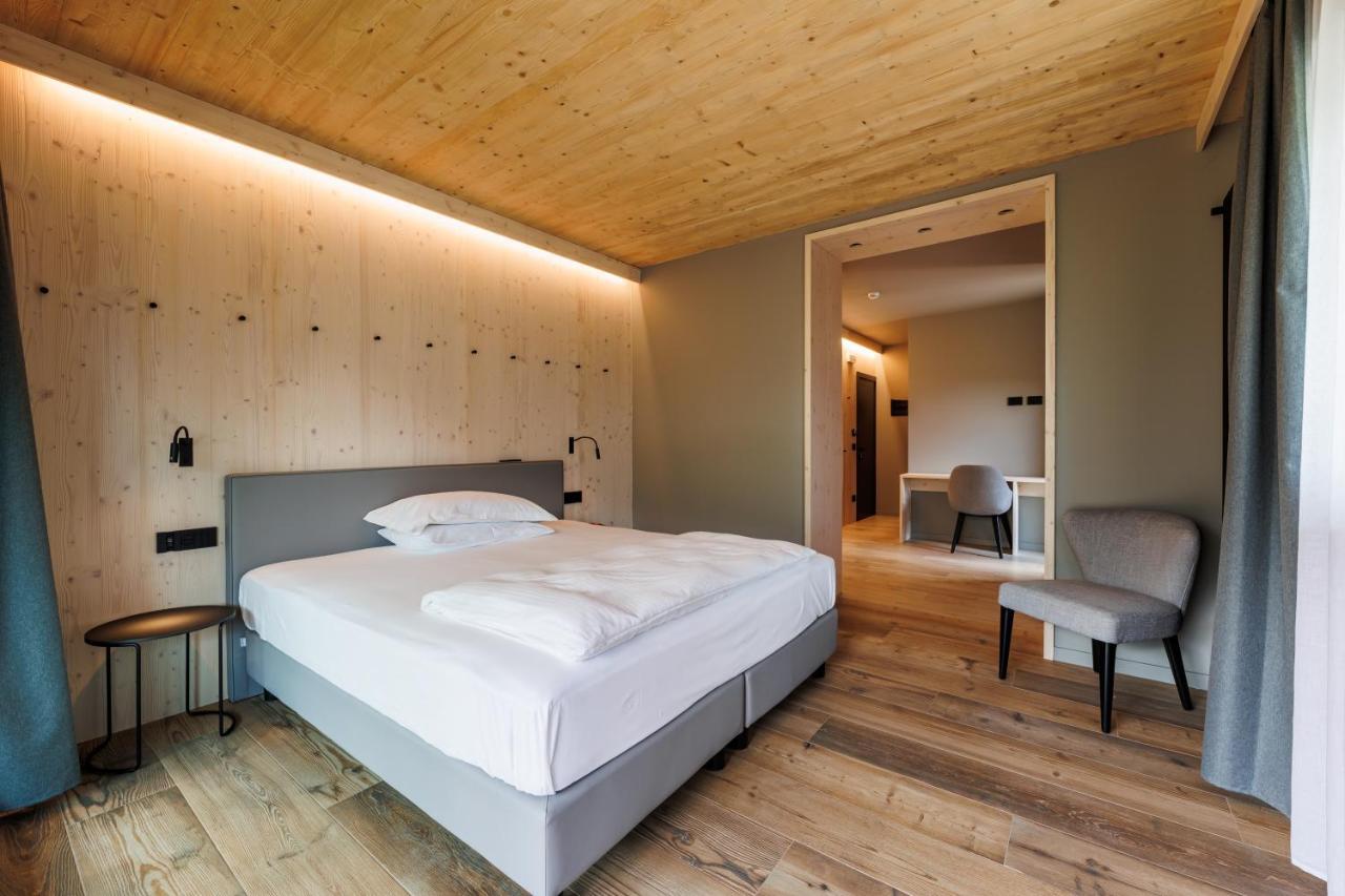 Hotel Miravalle Isolaccia Kültér fotó