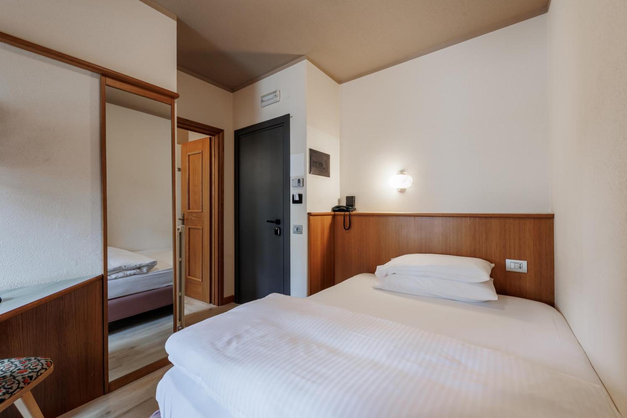 Hotel Miravalle Isolaccia Kültér fotó